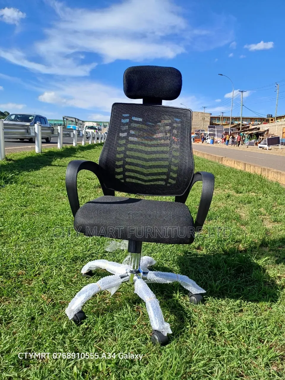 Comfortable Modern Headrest Office Chairs Offers!