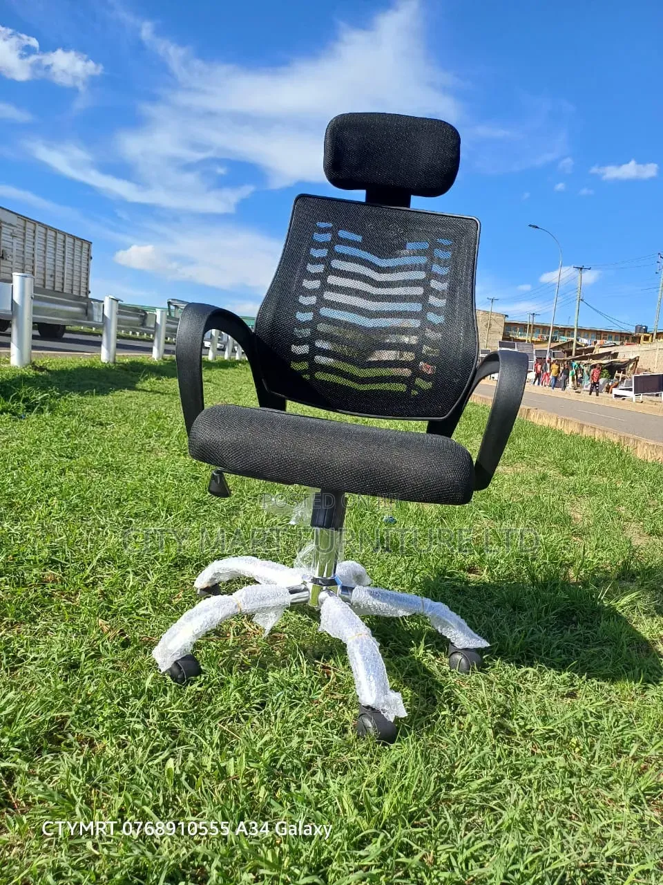 Compelling Modern Headrest Office Chairs Offers!