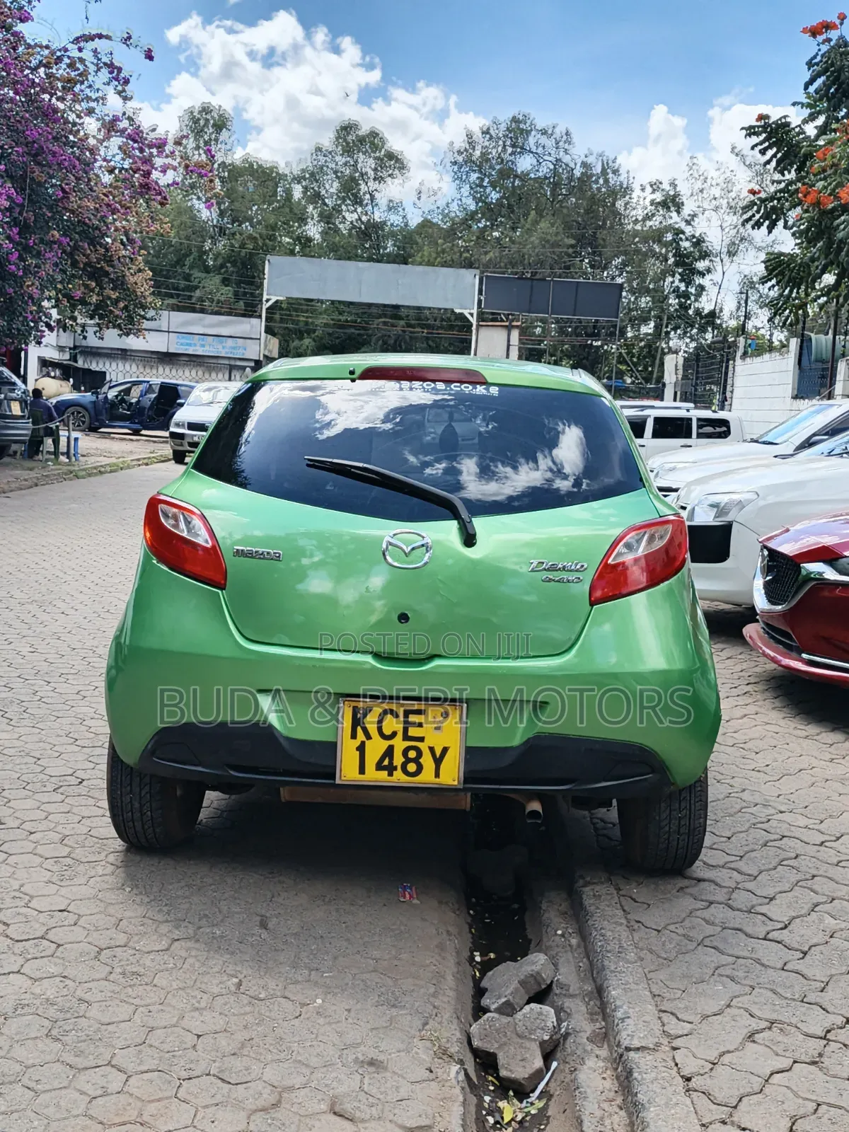 Mazda Demio 2009 Green