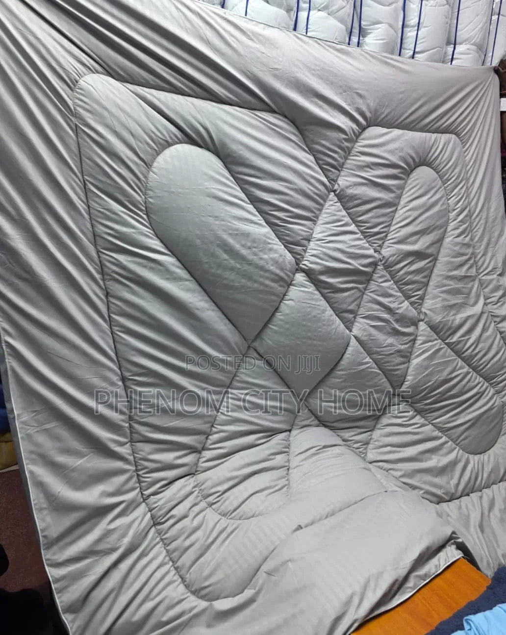 Plain Coloured Stripped Binded Duvet Set