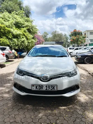 Toyota Auris 2016 White