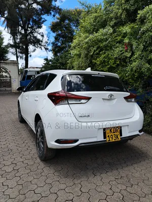 Toyota Auris 2016 White