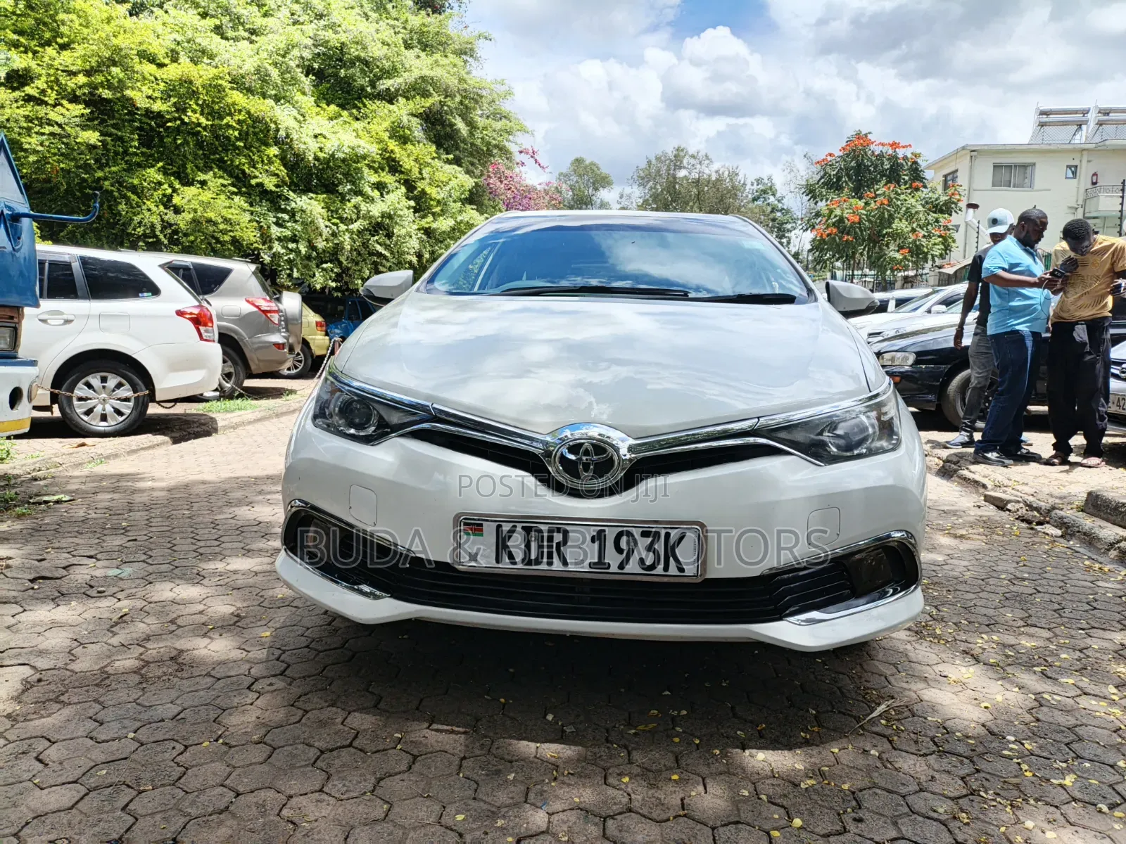 Toyota Auris 2016 White