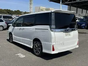 Toyota Voxy 2019 White