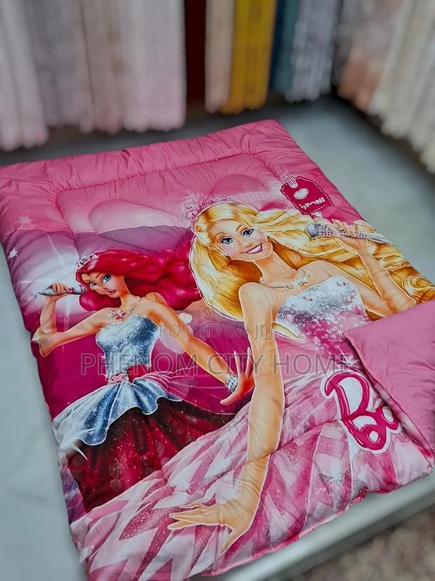 Girls Room Cartoon Duvet Set