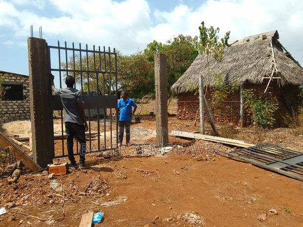 Land in Kikambala