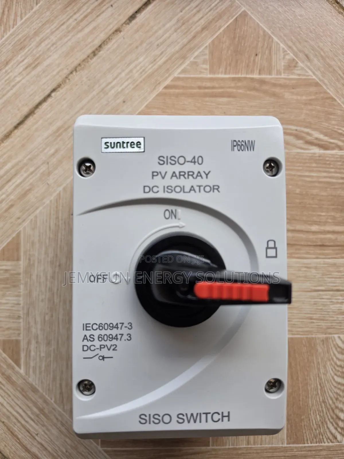 32amps Suntree Pv Disconnect Siso-40 Switch–1000v/32a Ip66 Waterproof