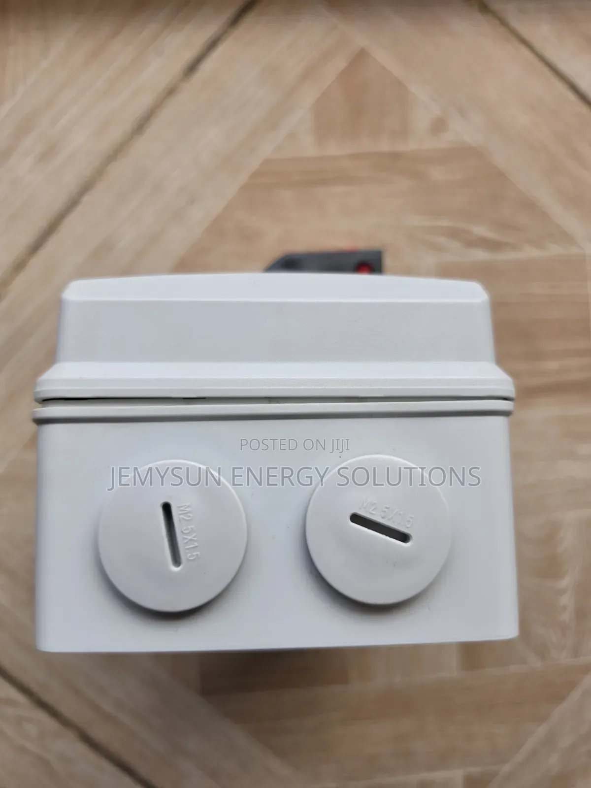 32amps Suntree Pv Disconnect Siso-40 Switch–1000v/32a Ip66 Waterproof