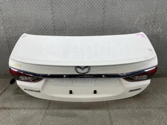 Atenza 2015/2016/2017/2018 Boot/Tailgate