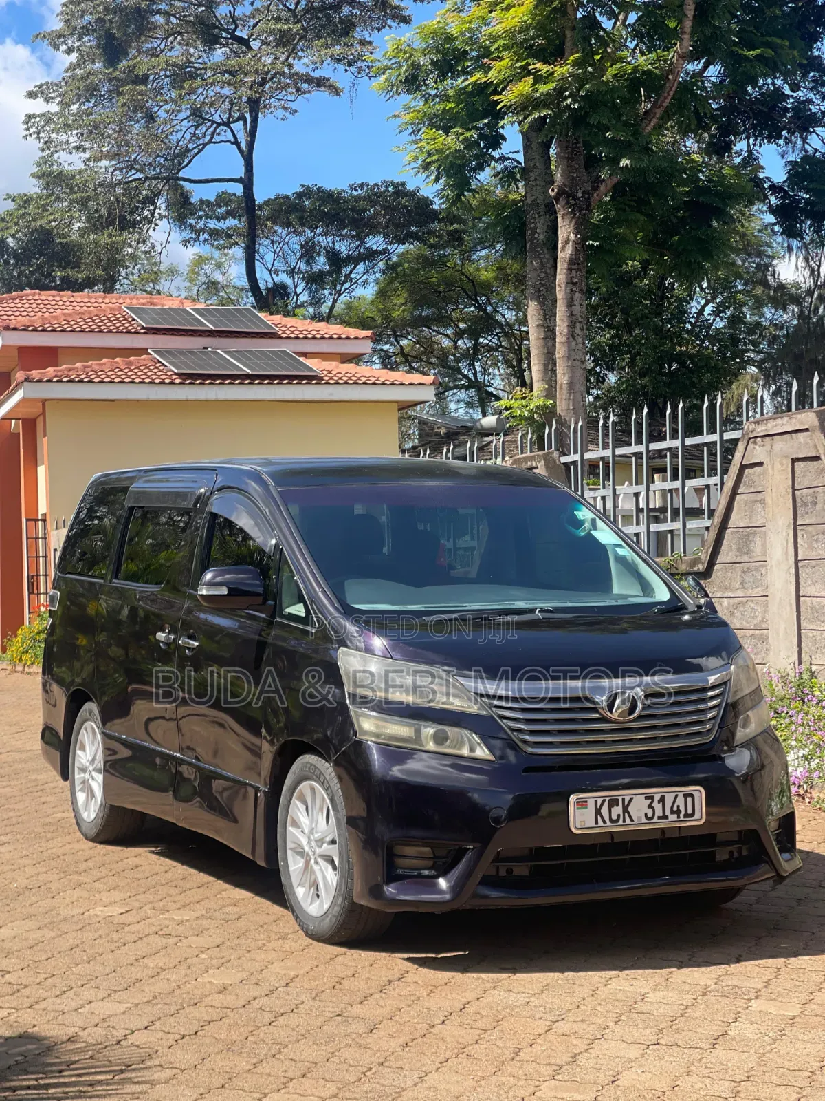 Toyota Vellfire 2010 Black