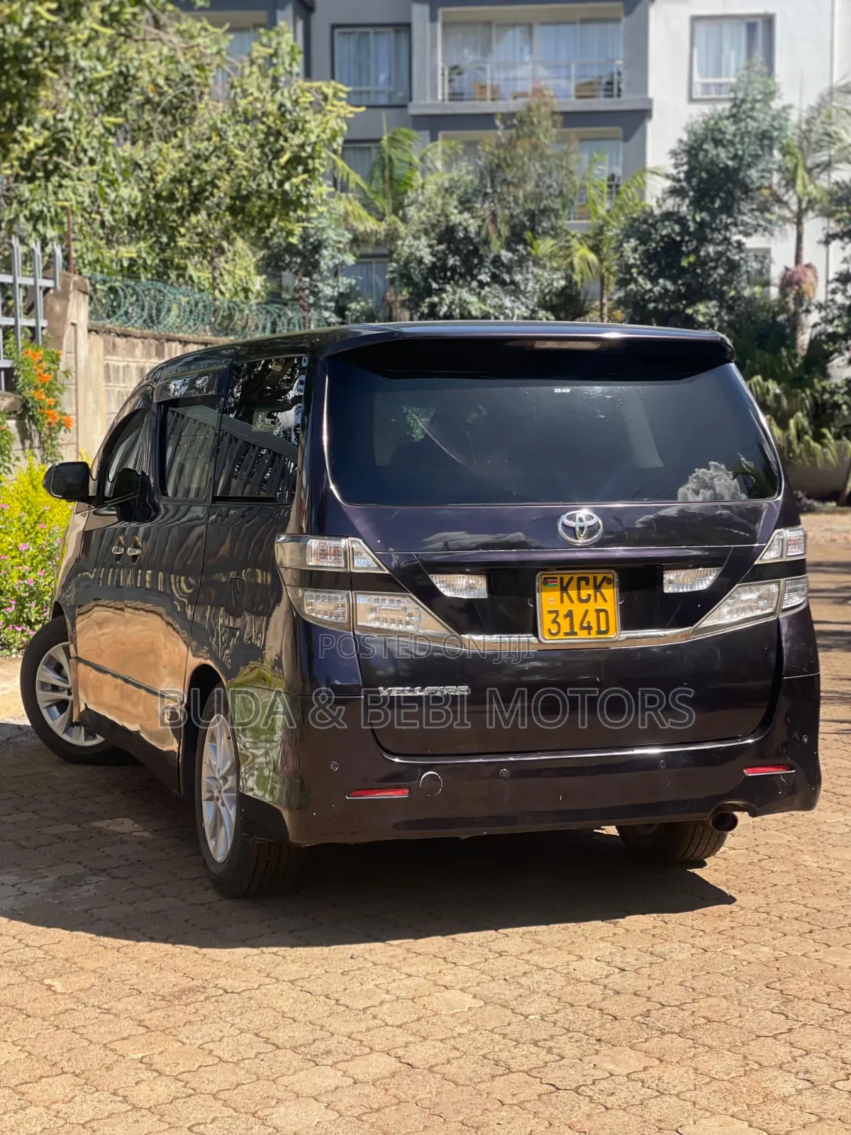 Toyota Vellfire 2010 Black