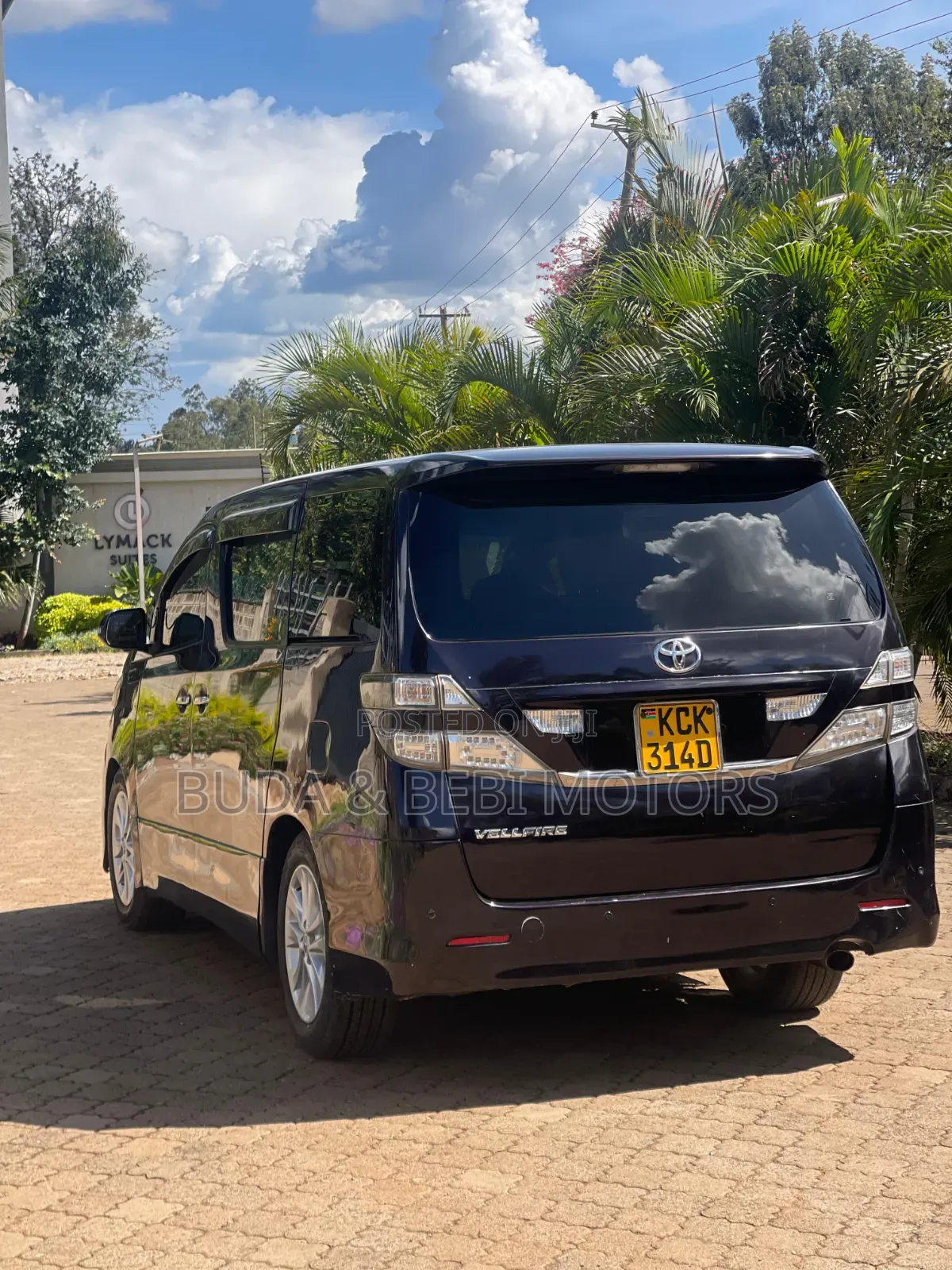 Toyota Vellfire 2010 Black