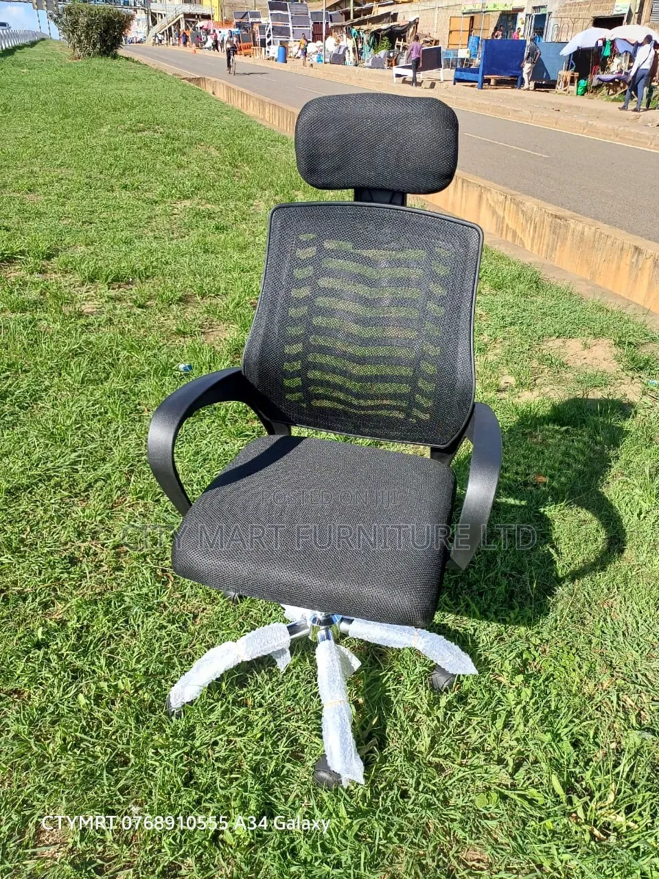 Easygoing Modern Headrest Office Chairs Offers!