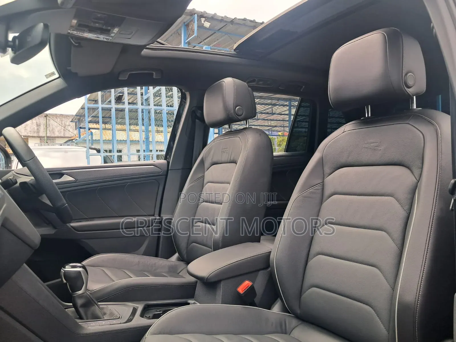 Volkswagen Tiguan 2022 Black