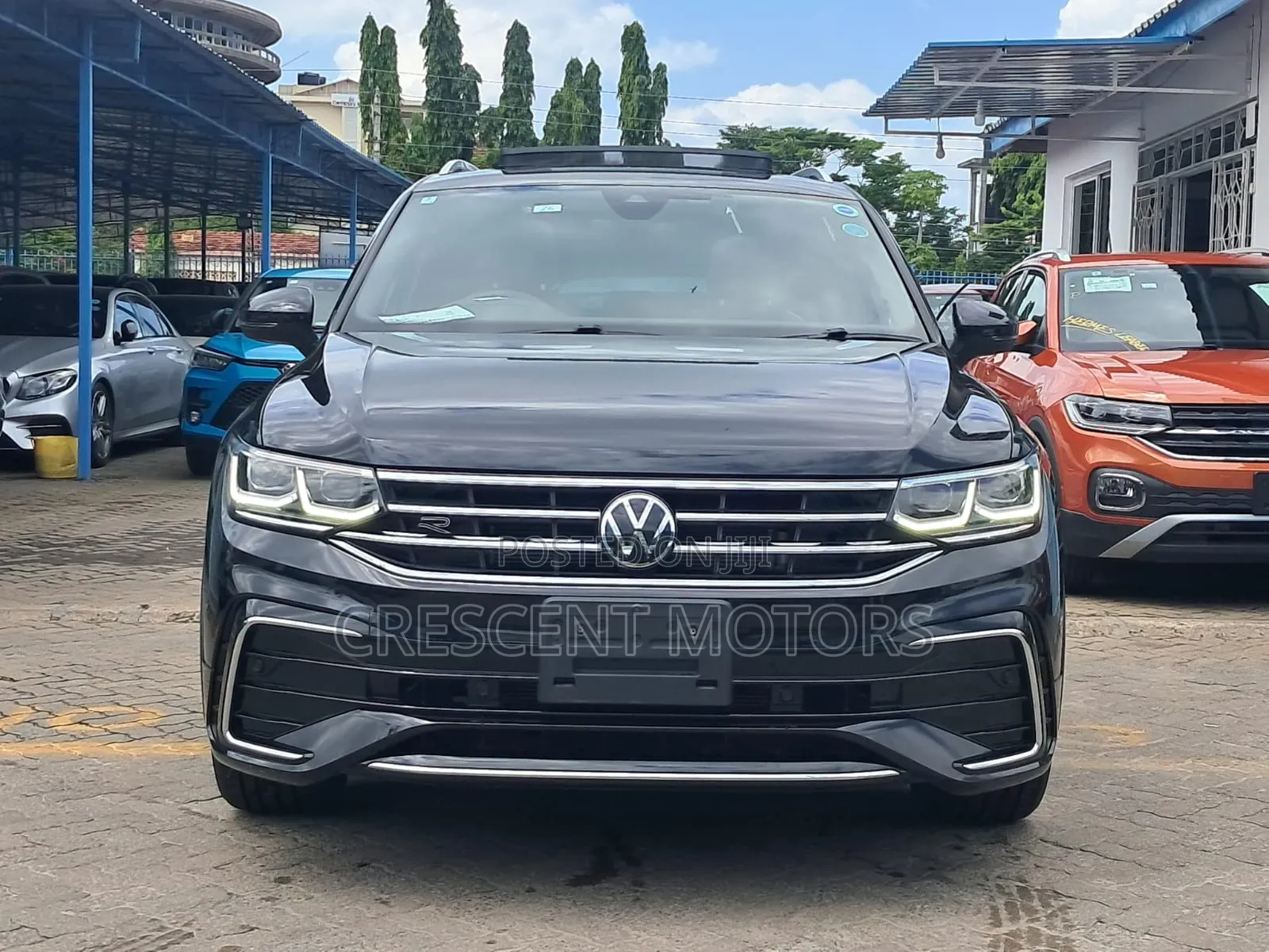 Volkswagen Tiguan 2022 Black