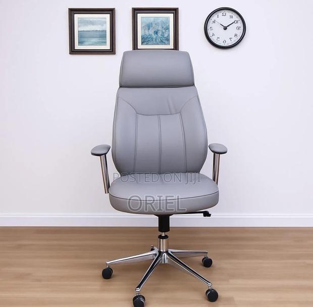 Office Chair ; Executive Gray Office Chair - thumbnail 6