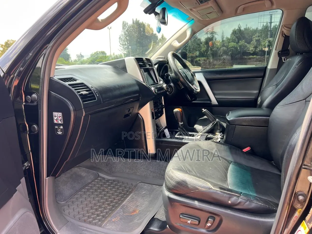 Toyota Land Cruiser Prado 2011 Black