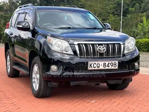 Toyota Land Cruiser Prado 2011 Black