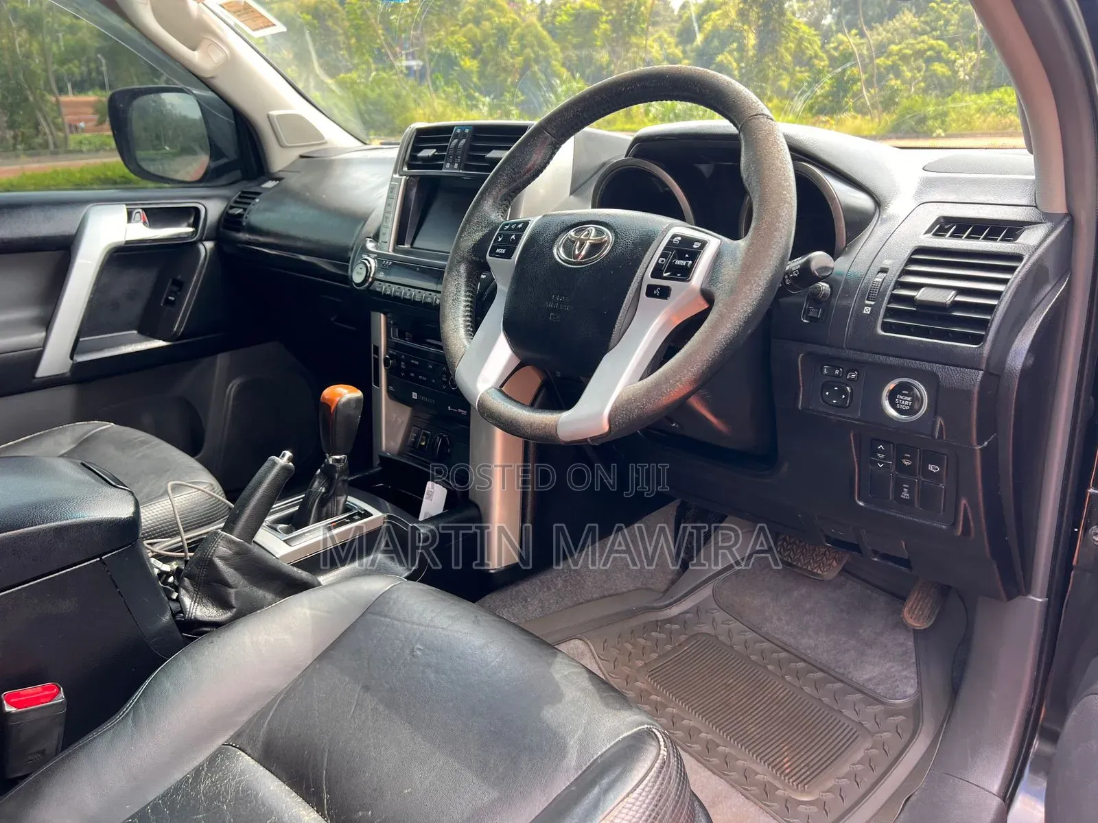 Toyota Land Cruiser Prado 2011 Black