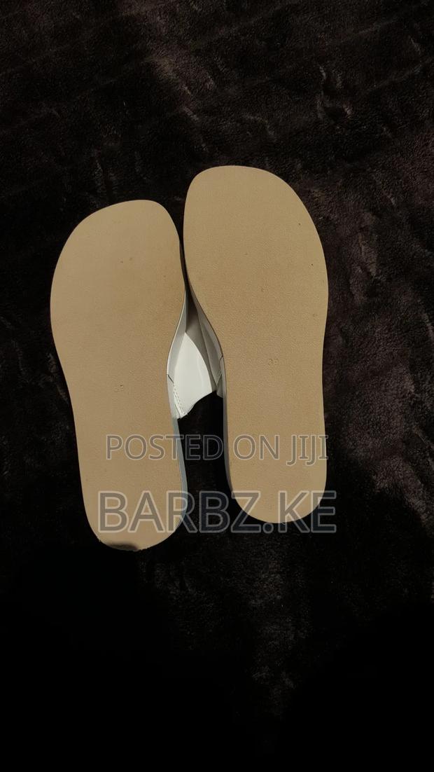 Padded Platform Sandals - thumbnail 4