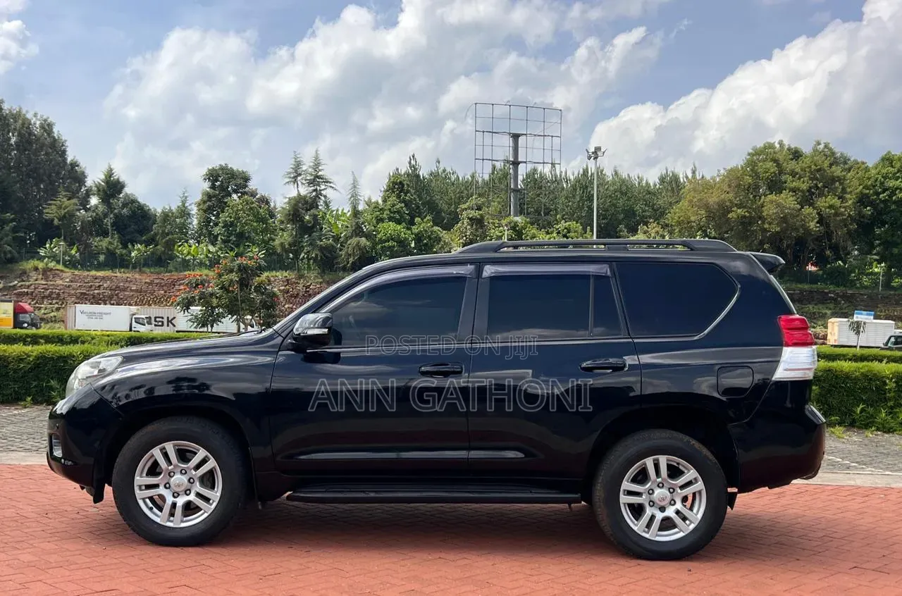 Toyota Land Cruiser Prado 3.0 TD 2011 Black