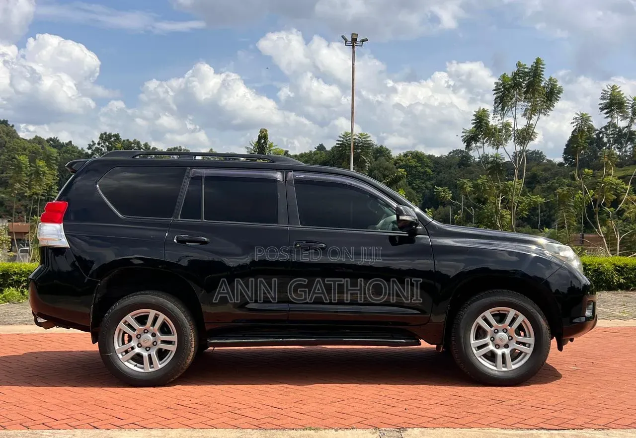 Toyota Land Cruiser Prado 3.0 TD 2011 Black