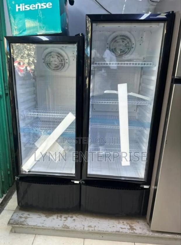 Vertical Showcase 222 Litres Glass Door With Lock