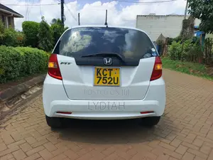Honda Fit 2011 White