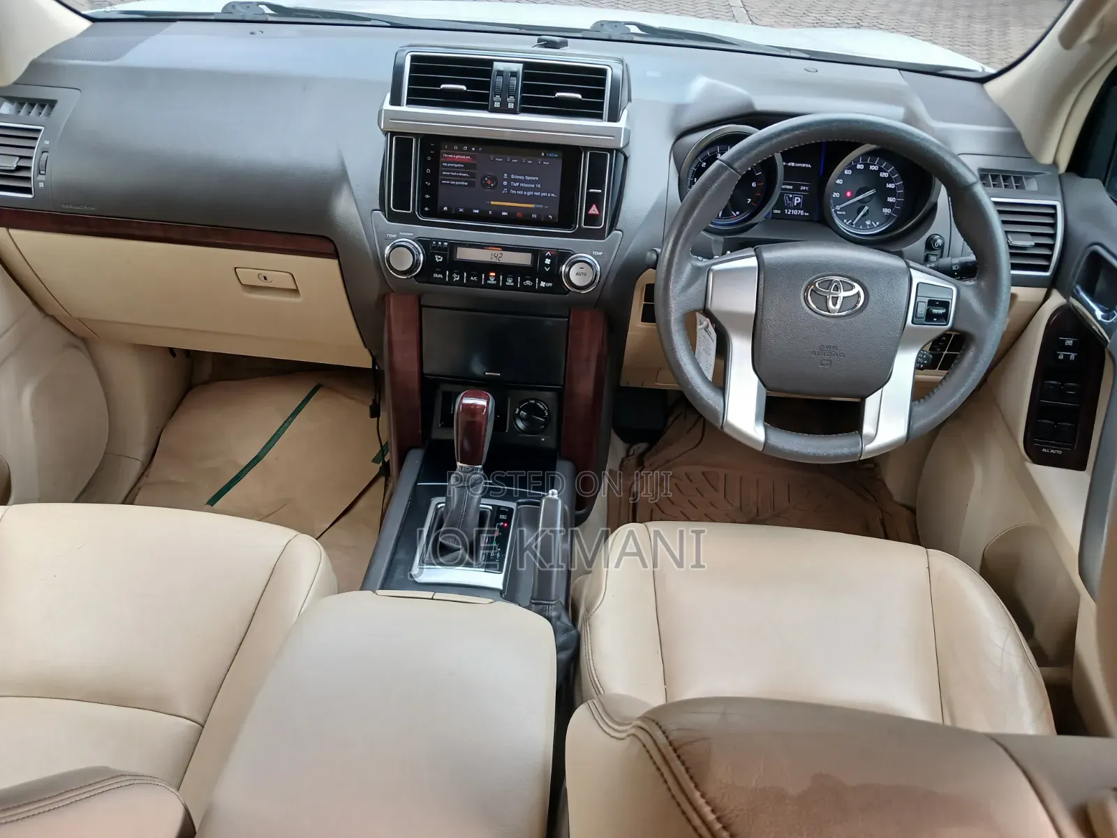 Toyota Land Cruiser Prado 2017 White