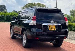 Toyota Land Cruiser Prado 3.0 TD 2011 Black