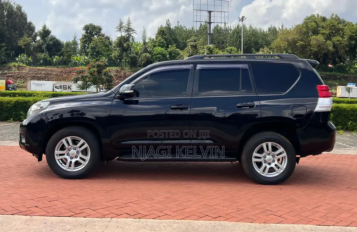 Toyota Land Cruiser Prado 3.0 TD 2011 Black