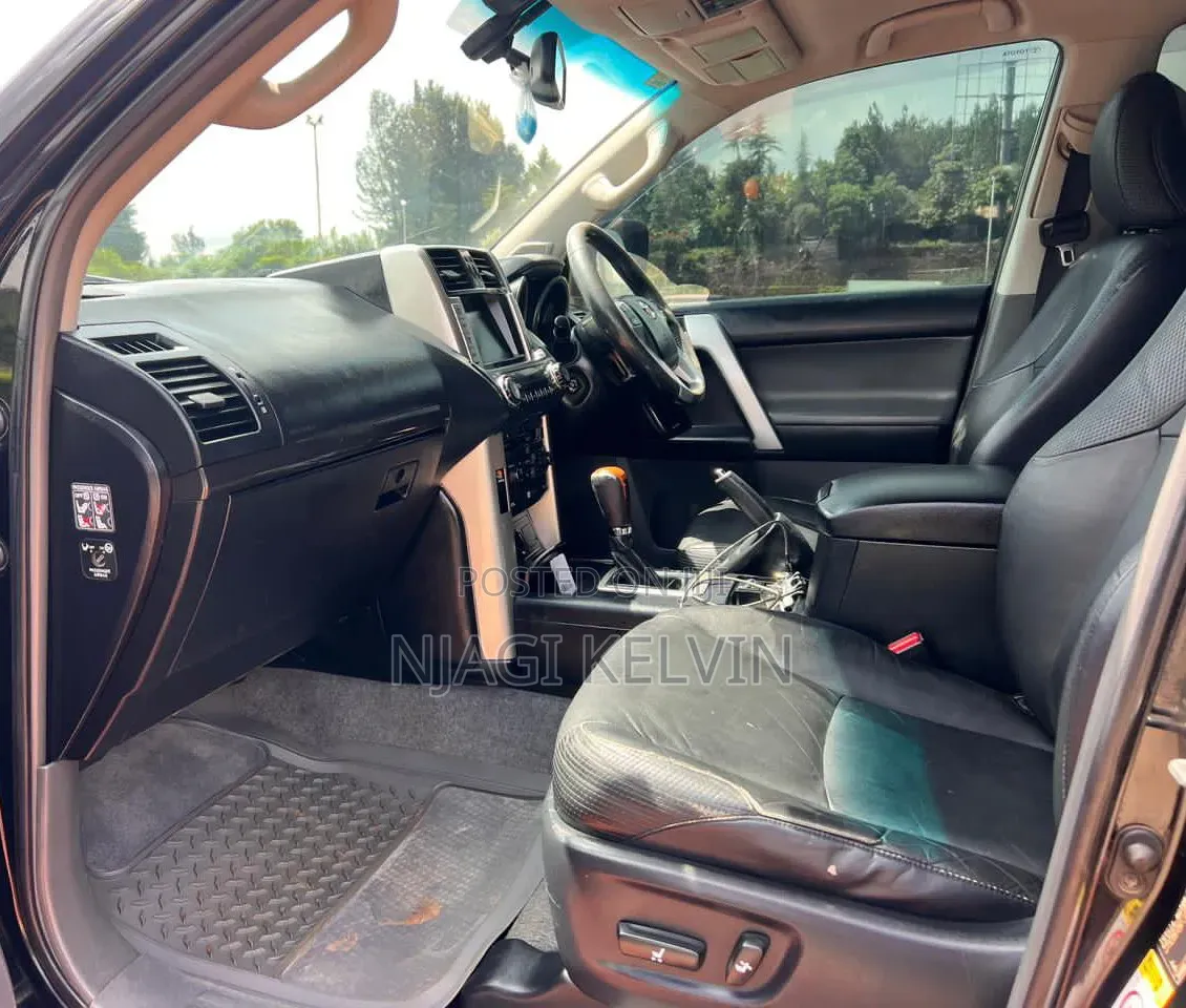 Toyota Land Cruiser Prado 3.0 TD 2011 Black