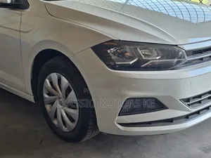 Volkswagen Polo 2019 White