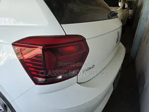 Volkswagen Polo 2019 White