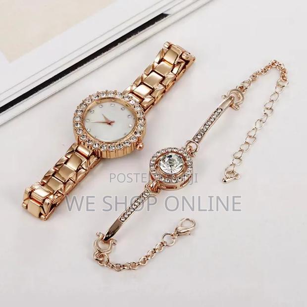 Classy Ladies Watch+ Bracelet Set