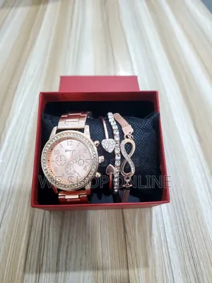 4 in 1 Infinity Watch Set Elegant Ladies Set