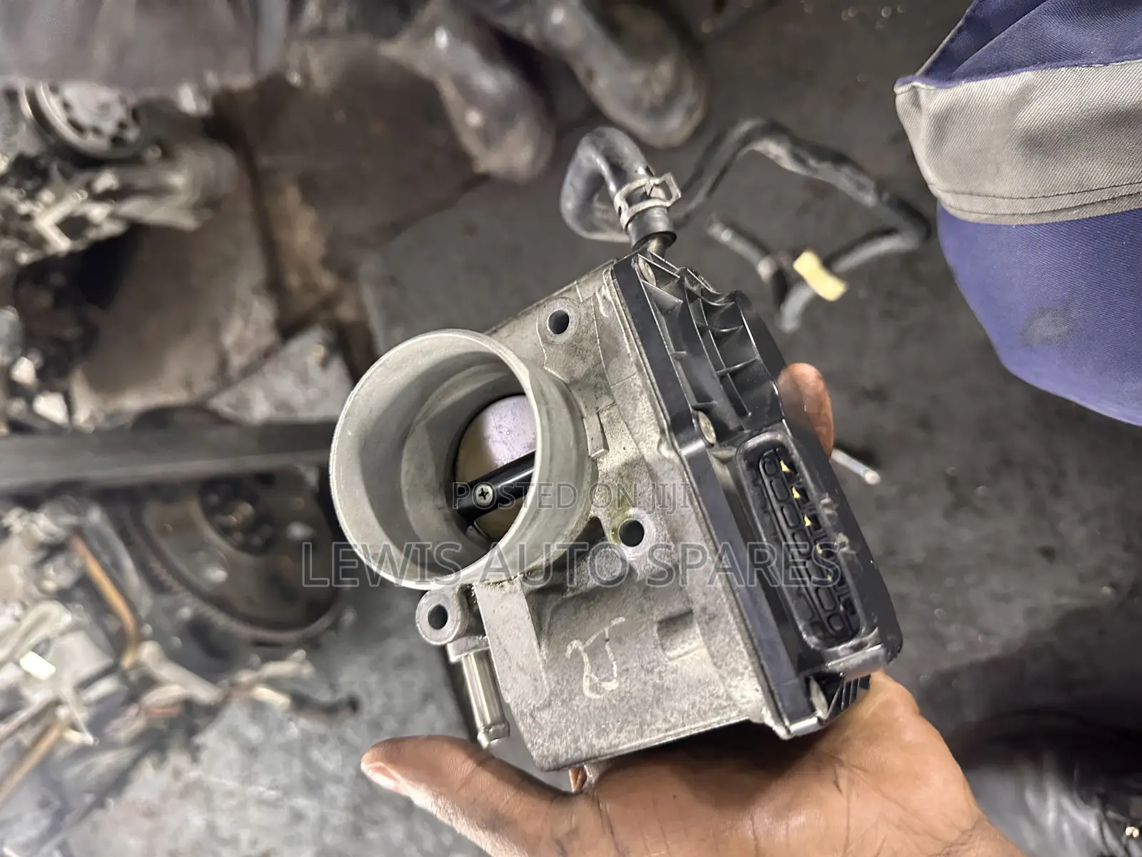 Hr15 Throttle Body Nissan Cube,Tiida,Wingroad