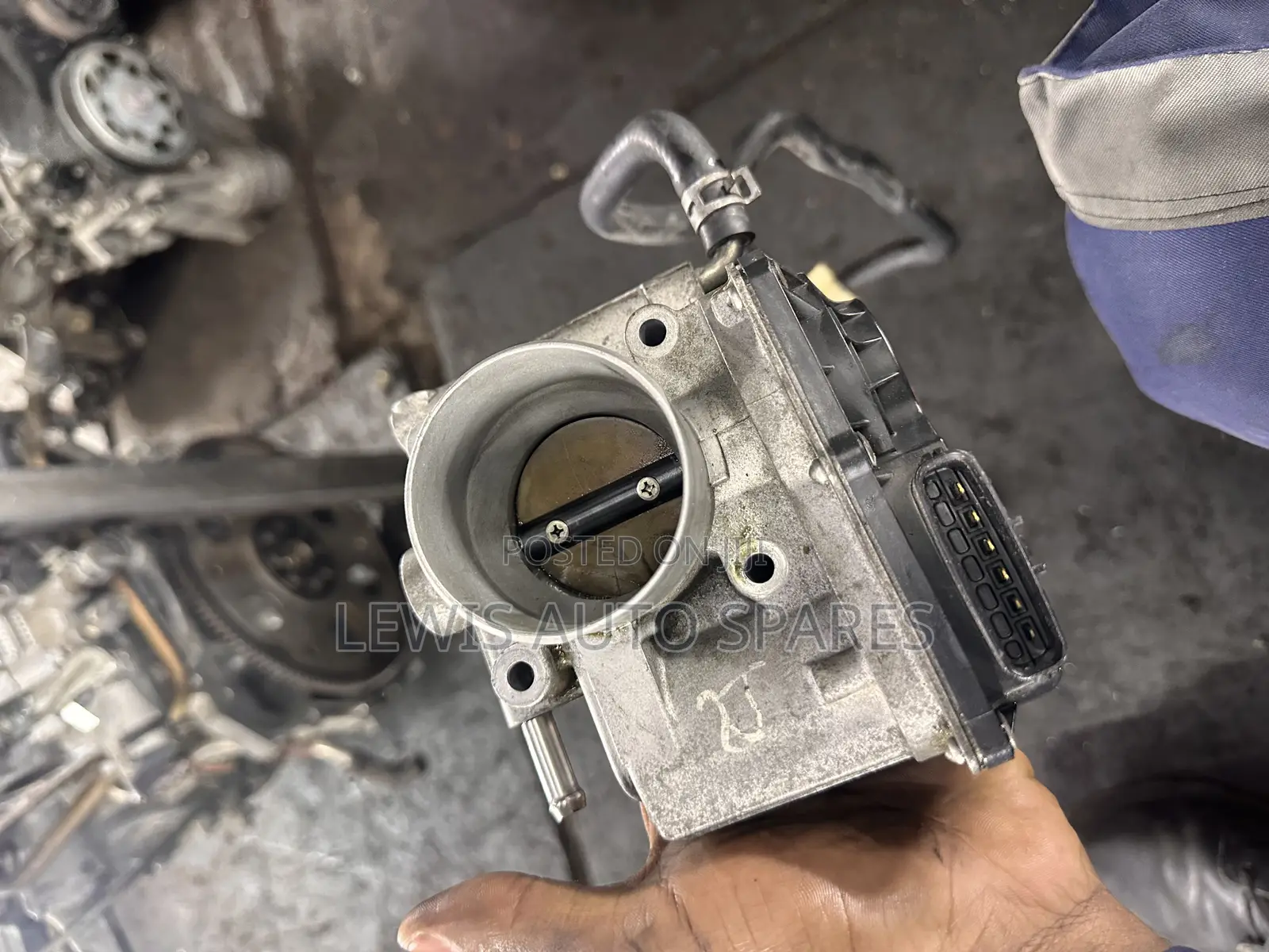 Hr15 Throttle Body Nissan Cube,Tiida,Wingroad