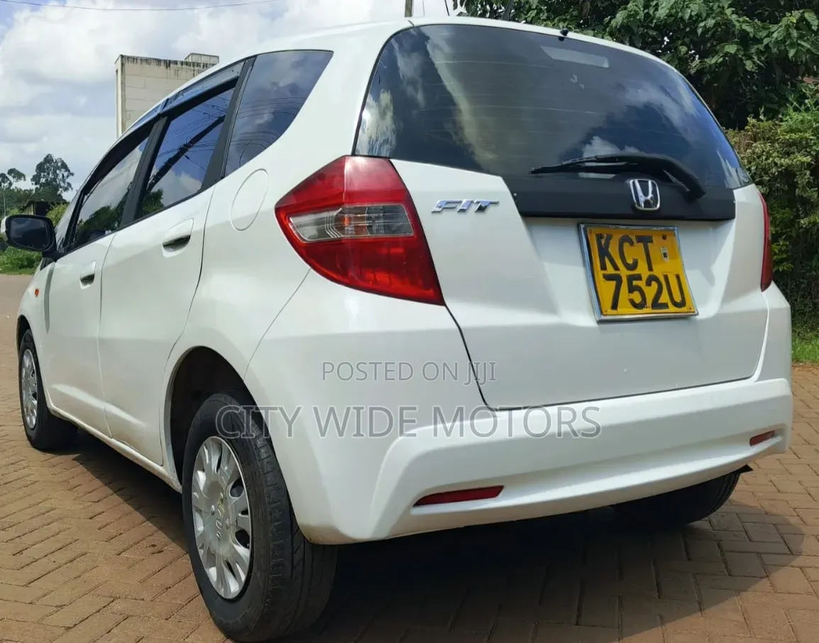Honda Fit 2011 White