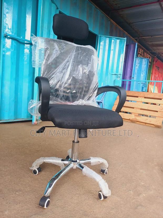 Long-Lasting Modern Headrest Office Chairs Offers! 