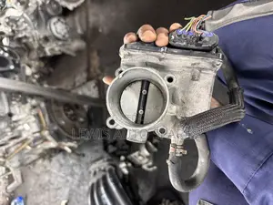 Hr12 Throttle Body Nissan Note March
