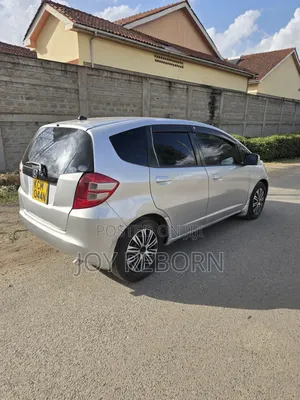 Honda Fit 2011 Silver