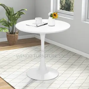 Dining Table : Villa White Round Tulip Dining Table