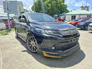 Toyota Harrier 2.0 2019 Black