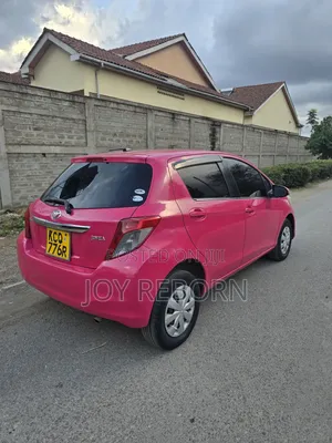 Toyota Vitz 2010 Pink