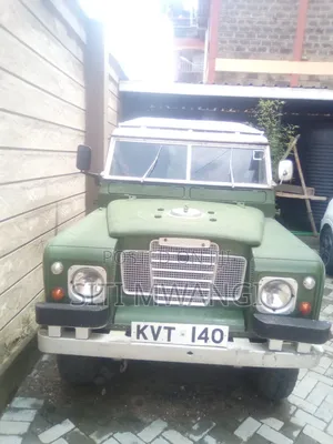 Land Rover Defender 1969 Green