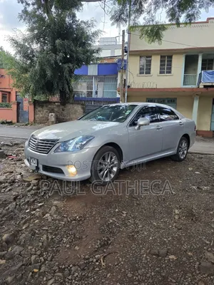 Toyota Crown 2012 Silver