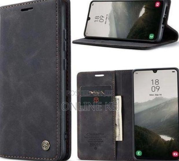 Caseme Flip Case