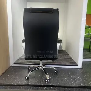 Height Adjustable Leather Cushioned Computer Chair