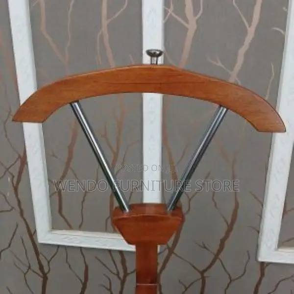 Office Hanger : Mahogany Executive Office Coat Hanger
